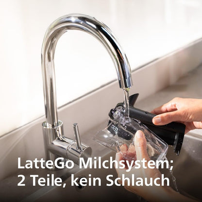 Philips-Serie 5500 Kaffeevollautomat EP5544/50– LatteGo Milchsystem,20 heiße und kalte Kaffeespezialitäten,40% leiser mit SilentBrew,Grau